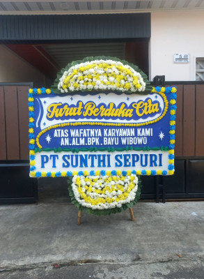 Papan Bunga Duka di Padamara